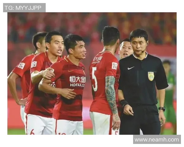 中超焦点对决战前阵容深度剖析与战术布局预测 中超焦点对决战前阵容深度剖析与战术布局预测